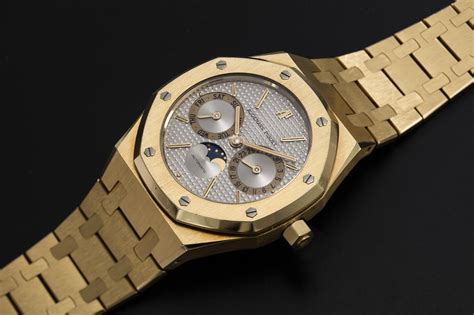 Audemars Piguet gold case